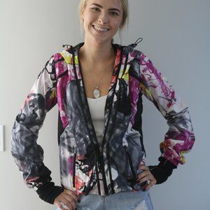 Lululemon Hooded Jacket In Purple/Grey Smoke